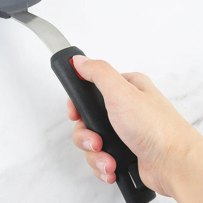 High-performance silicone spatula with stainless steel core for durable, heat-resistant cooking