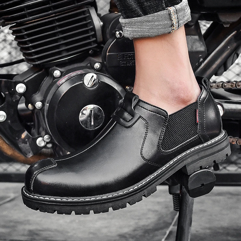 Elegant men's British-inspired Martin boots in genuine cowhide leather with thick soles and middle heels for outdoor comfort and style