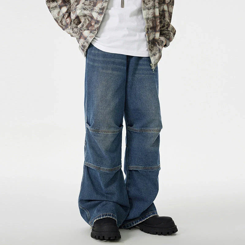Men's overalls in retro blue denim with zipper fly and comfortable mid-waist design