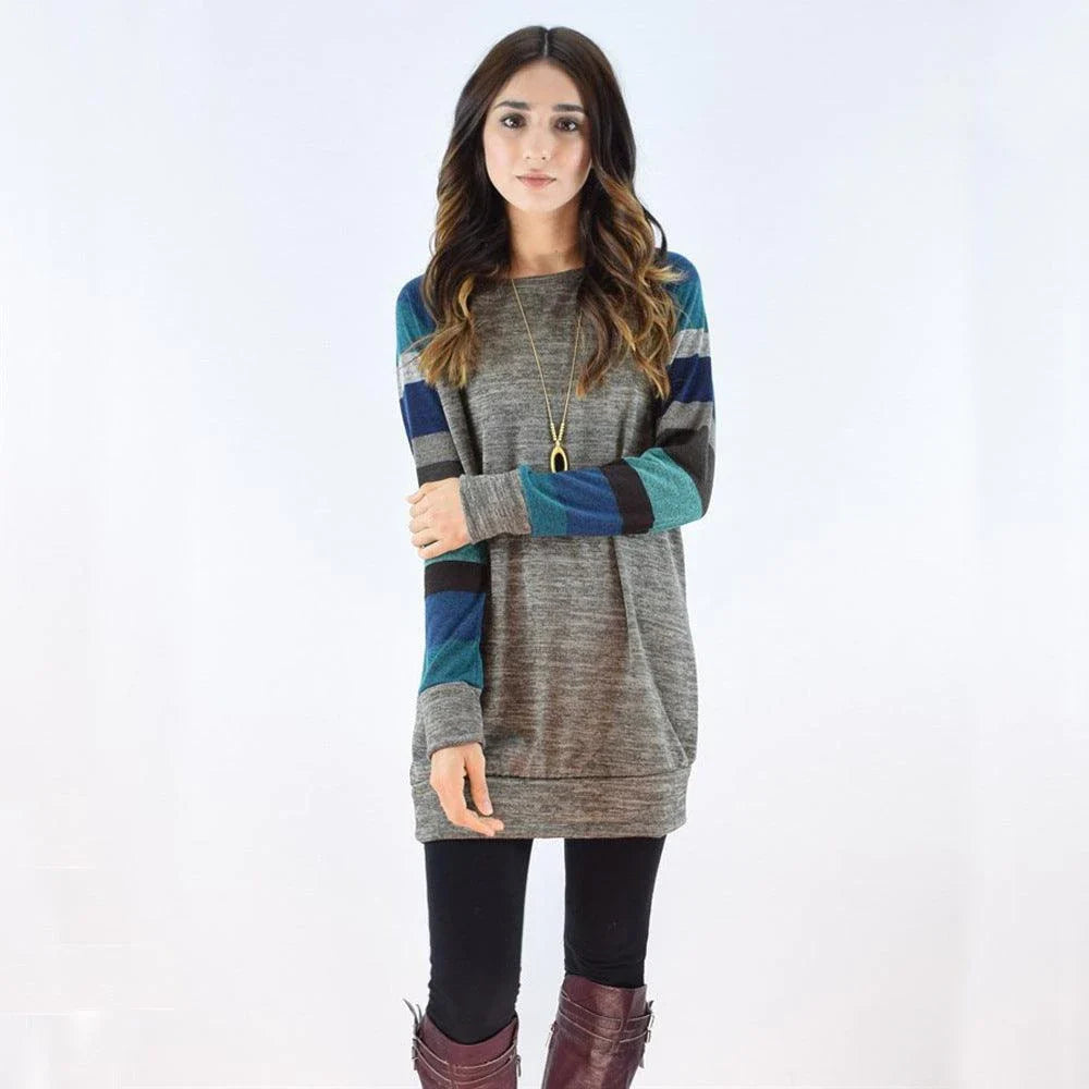 Elegant long-sleeved dress in black and blue colours, featuring a flattering silhouette and premium cotton blend fabric