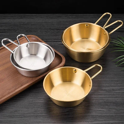Luxurious gold-plated stainless steel bowl in various sizes, perfect for serving soups, salads, and more.