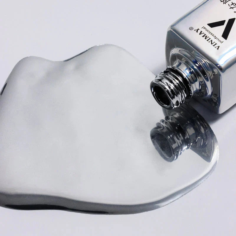 Metallic Mirror Silver Gel Nail Polish with a sleek, reflective shine for a professional, long-lasting manicure