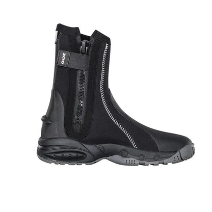 Premium non-slip outdoor beach and diving boots with durable rubber outsole and neoprene upper for waterproof protection and superior grip