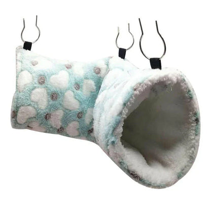 Cosy plush tunnel in grey for small pets like hamsters and guinea pigs, providing a comfortable and secure hideaway