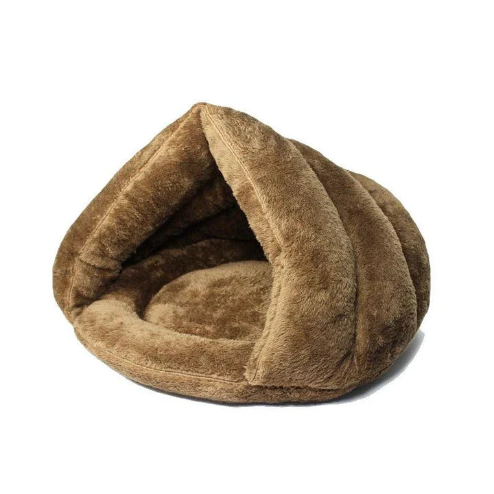 Cosy Cat's Sleeping Bag Bed - Luxurious fleece snuggle nest for cats