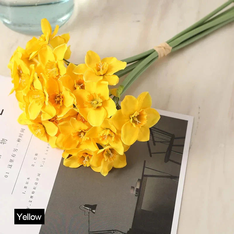 Elegant 6-Piece Artificial Narcissus Flower Bouquet - Lifelike silk narcissus flowers for hassle-free home and event decor