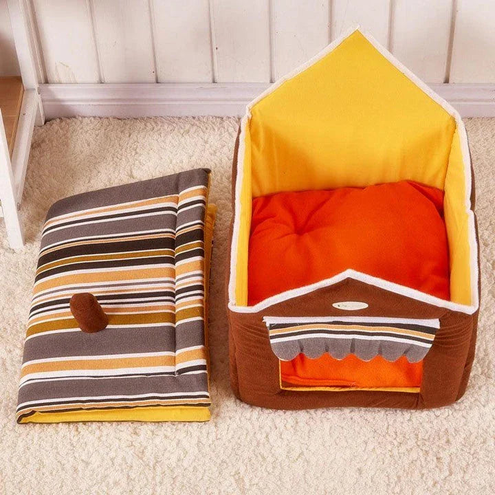 Cosy Canine Haven premium pet bed with plush mat in green, available in small, medium, and large sizes