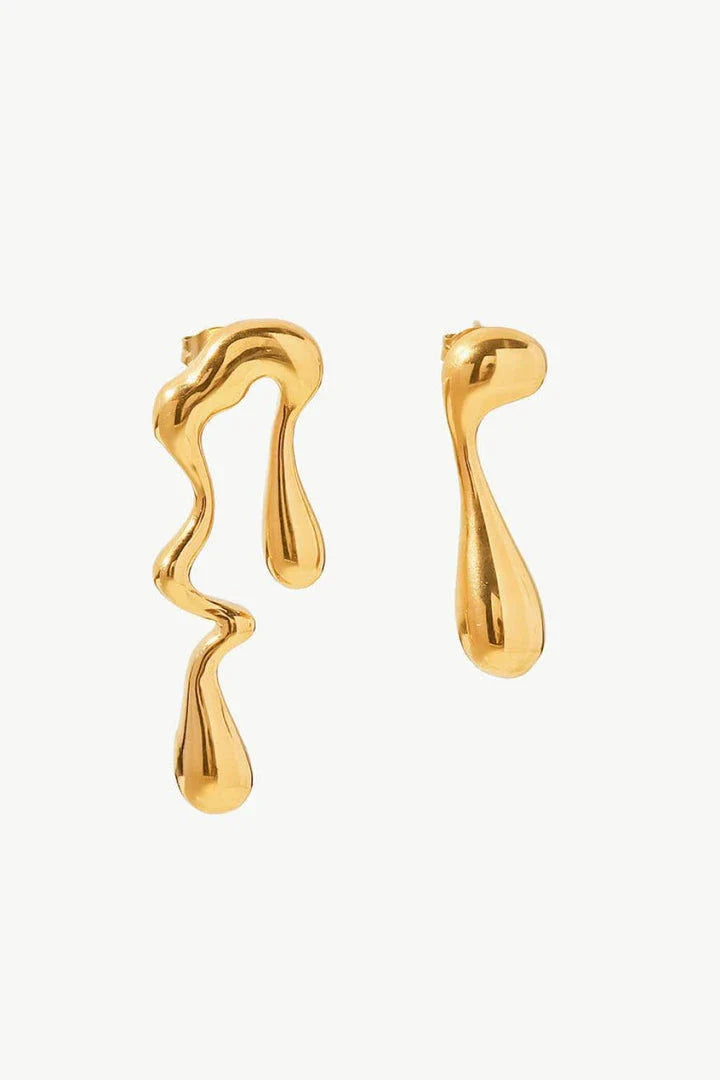 Pair of 18K gold-plated geometric mismatched earrings with varying lengths and shapes
