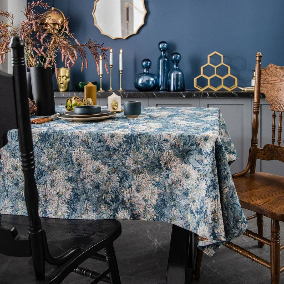 Elegant blue jacquard floral tablecloth with a durable and dustproof design, perfect for dining tables, coffee tables, and more.