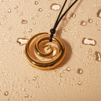 Elegant 18K gold-plated spiral circle pendant necklace made of premium stainless steel with a timeless design