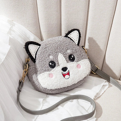 A beautiful hand-woven bag made with premium cotton material and featuring a delicate animal-inspired pattern