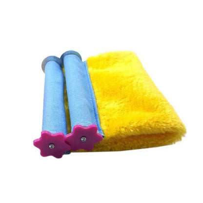 Cozy colour-block bed made of soft flannel fabric for small pets like dogs, cats, and rabbits