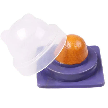 Premium cat treat with salmon flavour and natural ingredients for your feline friend's enjoyment and well-being