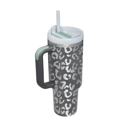 Premium insulated travel mug with straw, made of high-quality stainless steel to keep drinks hot or cold for up to 24 hours