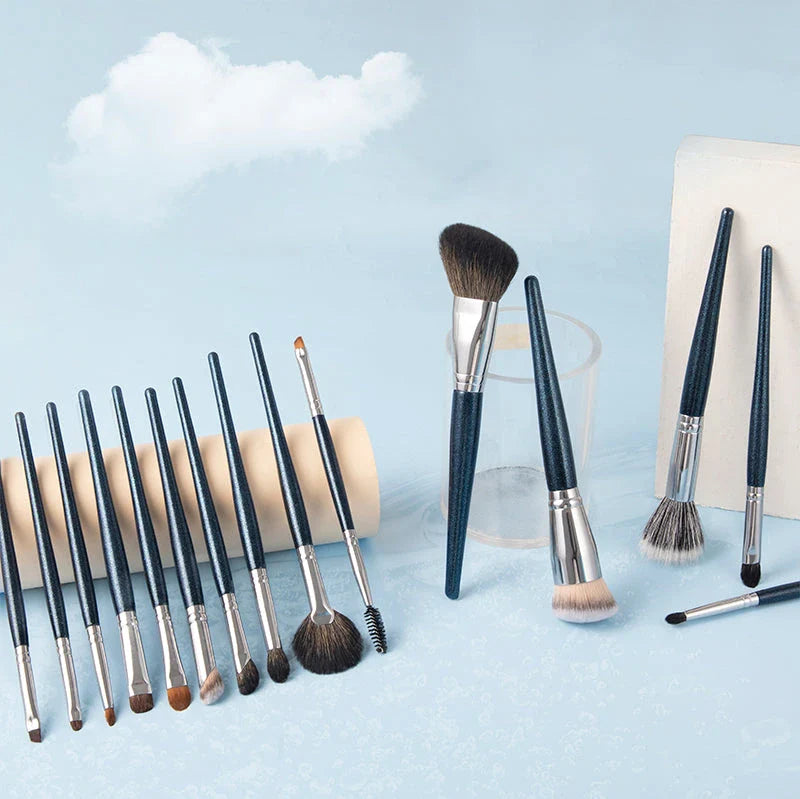 Premium natural goat hair makeup brush set with wooden handles for professional-level makeup application