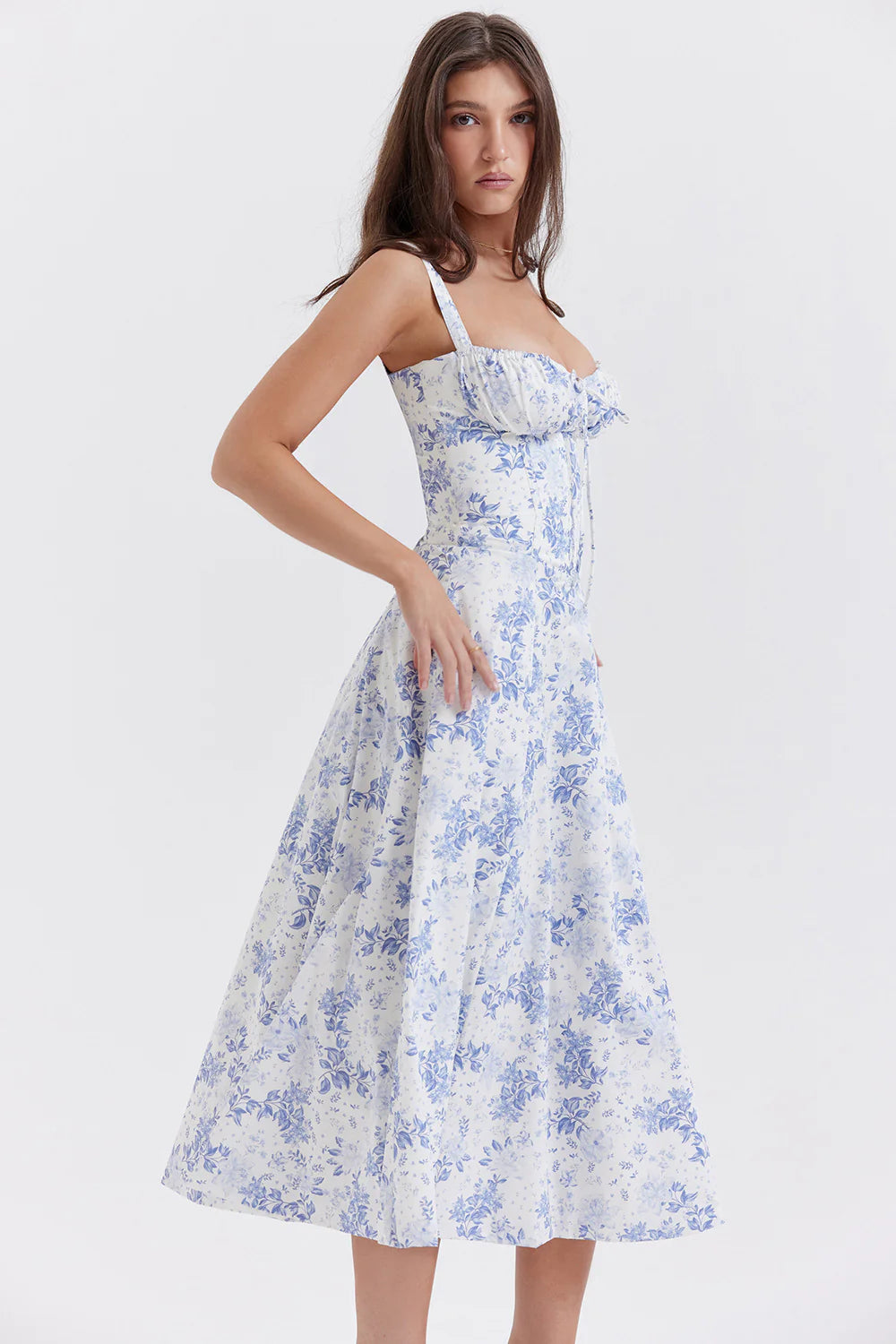 A stylish suspender dress made of premium polyester with a French high-split design, available in a range of vibrant solid colours for versatile summer wear.
