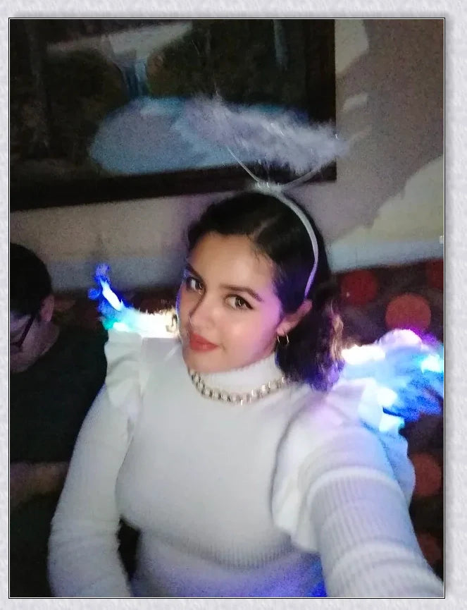 Captivating 3D Angel & Devil Wings in angelic white and devilish black colours, perfect for Halloween, masquerade, and costume parties