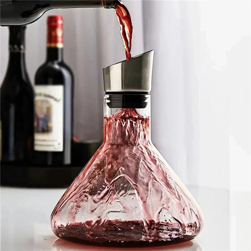 Premium crystal wine decanter with innovative 'waterfall' design for enhanced aeration and flavour release