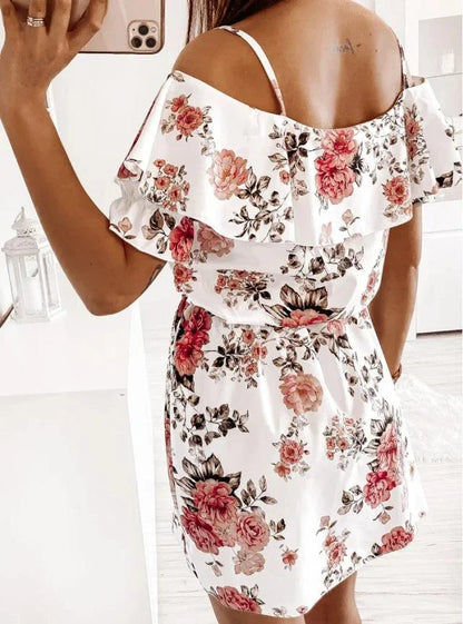 A stylish floral print dress with a flattering waist design, perfect for professional commuting