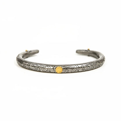 Retro Japanese-Style Viking Battle Bracelet for Men, featuring premium 16L titanium steel construction and a sophisticated, adjustable design.