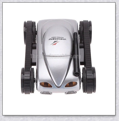 Compact remote-controlled camera tank with wireless control and 20-metre camera range