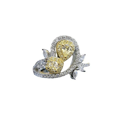 Elegant 925 silver ring with a yellow diamond, a timeless British accessory