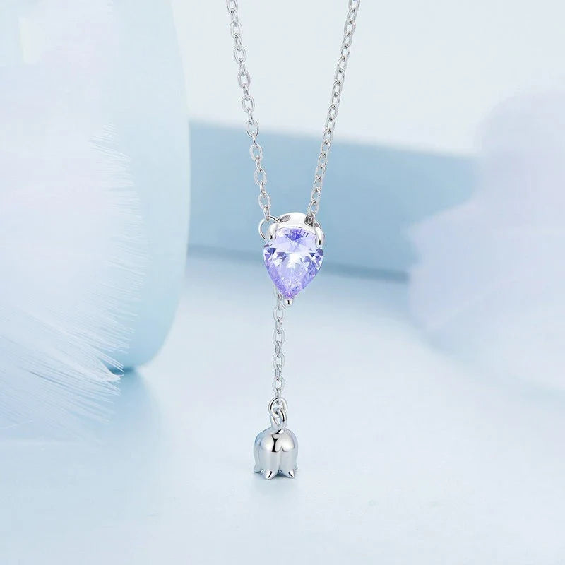 Platinum-plated water drop zircon flower smart pendant with adjustable chain length and delicate design