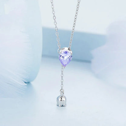 Platinum-plated water drop zircon flower smart pendant with adjustable chain length and delicate design