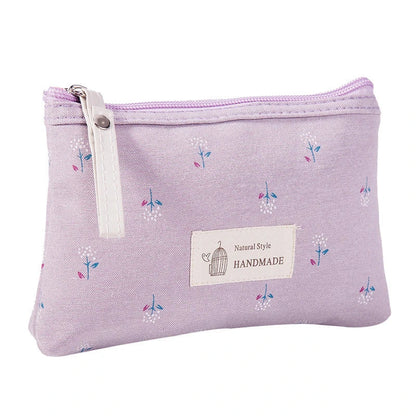 Floral Canvas Cosmetic Bag with Vibrant Flower Pattern for Stylish Travel and Makeup Organisation