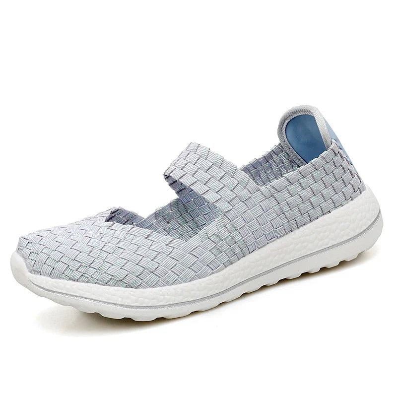 Women's breathable outdoor walking shoes with mesh upper and cushioned sole