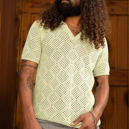 A stylish and comfortable men's knitted shirt in a classic British design, made from premium polyester fabric for breathability and softness.
