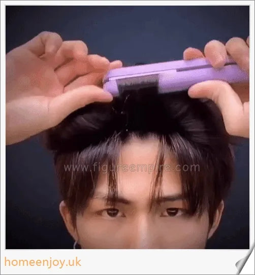 Ceramic Mini Hair Curler with 3D floating plate for creating smooth, silky hairstyles
