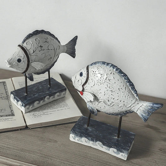 Elegant resin ornament of a toothed deep-sea fish, a nature-inspired accent piece for home decor