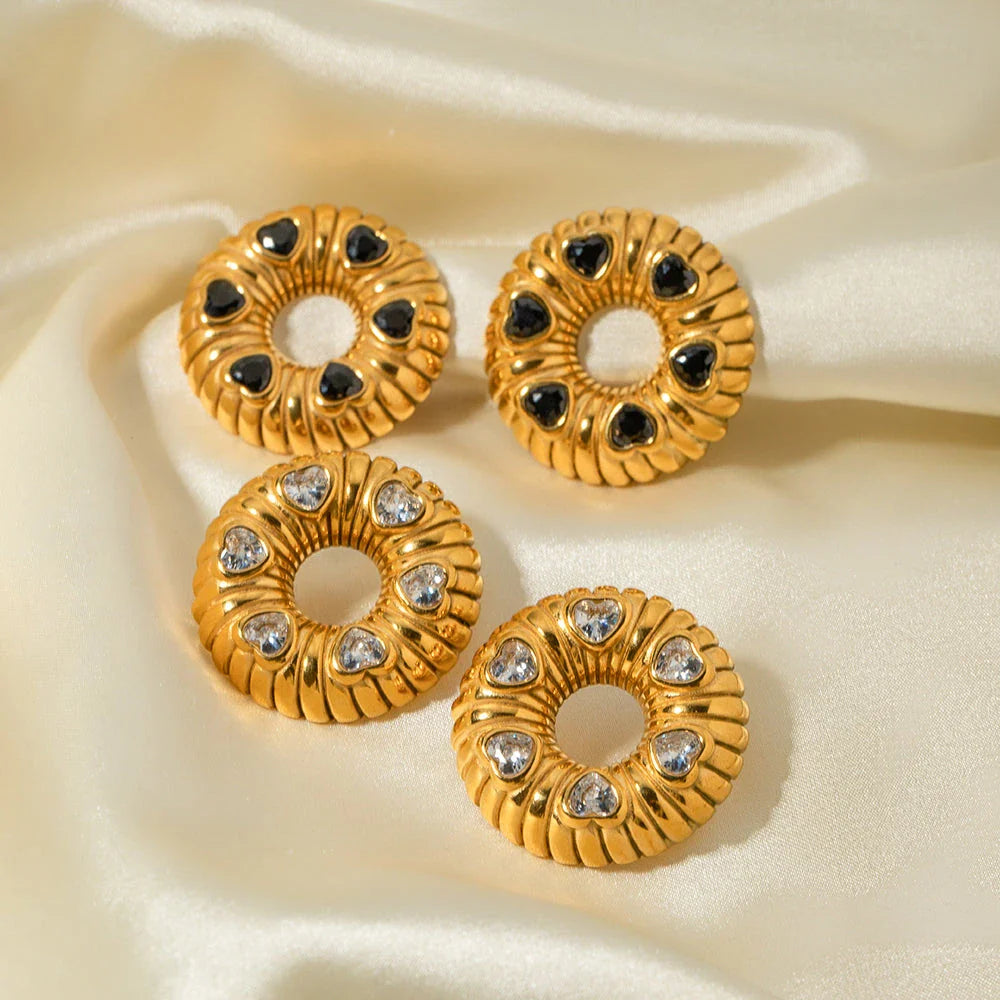 Elegant 18K gold plated minimalist jewellery set with O-shaped earrings and necklace, crafted from durable stainless steel for timeless style.