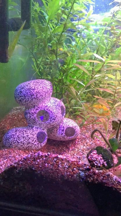 Decorative grey resin fish tank stone with natural cobblestone texture for breeding and shrimp shelter in aquarium