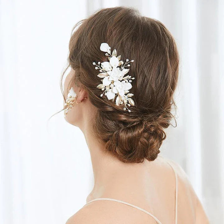 Elegant bridal hair accessories set with flower-shaped comb and gold-tone earrings