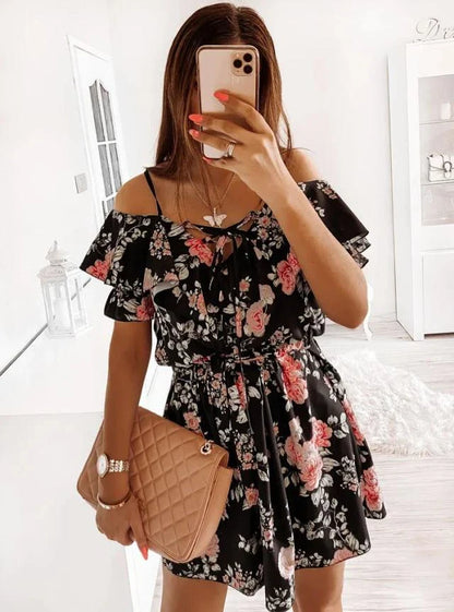 A stylish floral print dress with a flattering waist design, perfect for professional commuting