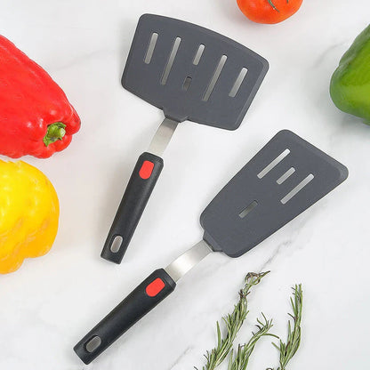 High-performance silicone spatula with stainless steel core for durable, heat-resistant cooking