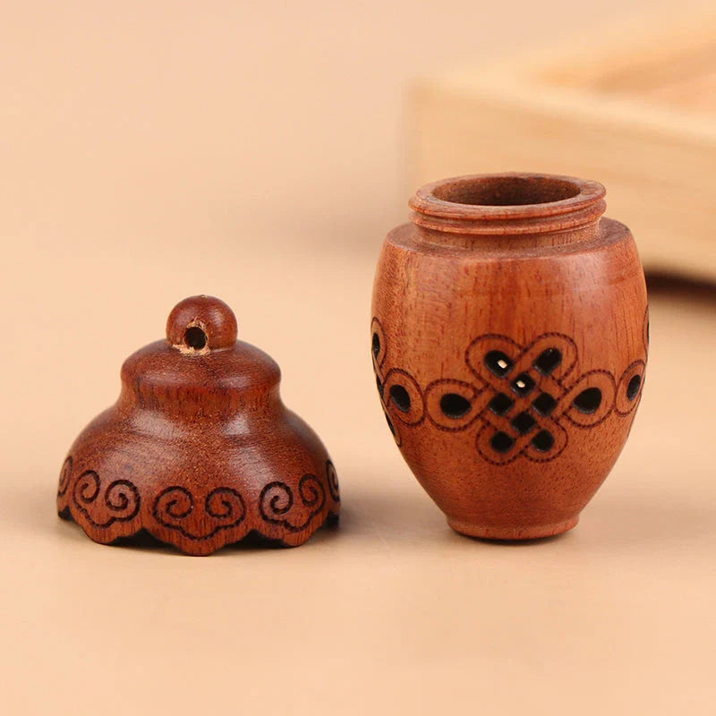 Portable Mini Black Sandalwood Fragrance Sachet with Unique Cloud Pattern Design