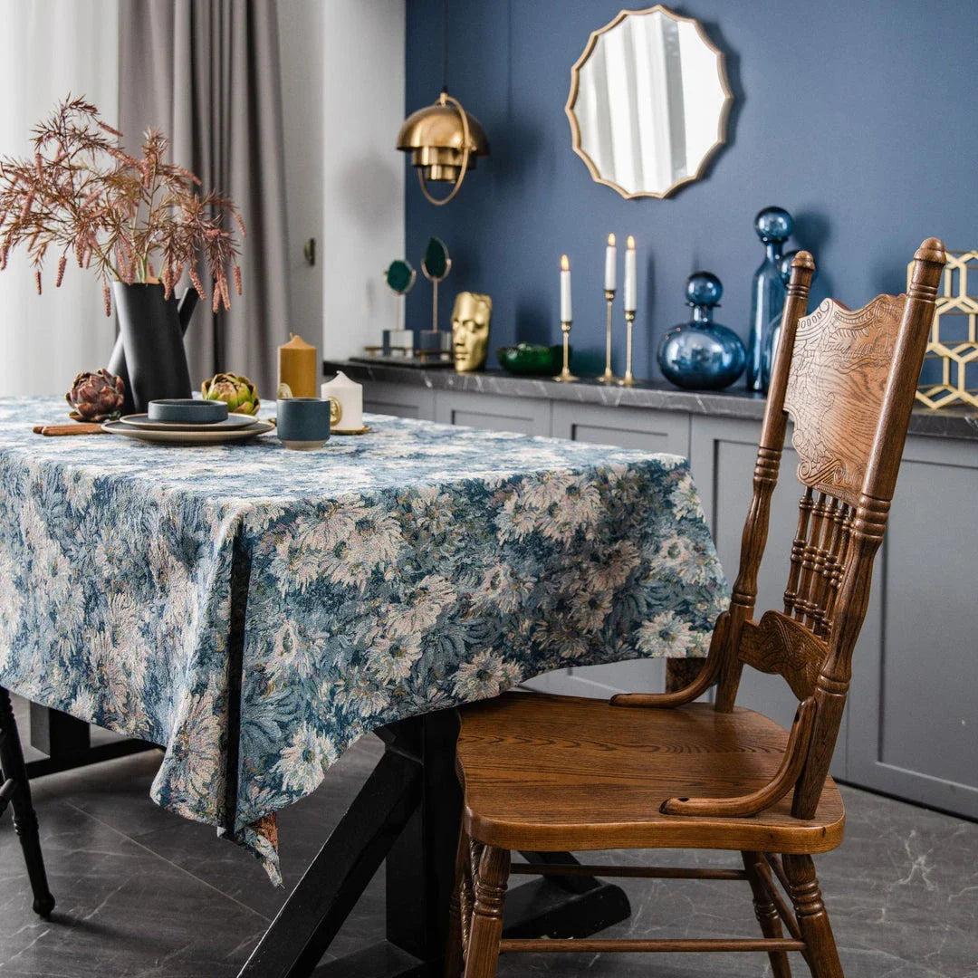 Elegant blue jacquard floral tablecloth with a durable and dustproof design, perfect for dining tables, coffee tables, and more.