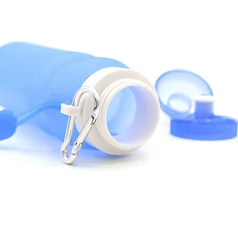 Collapsible silicone water bottle in blue colour, featuring a large 600 ml capacity and a compact, foldable design for easy storage and transport.