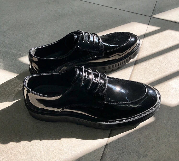 Premium microfiber leather casual shoes with thick rubber sole, low-top design, and striking Korean-inspired details