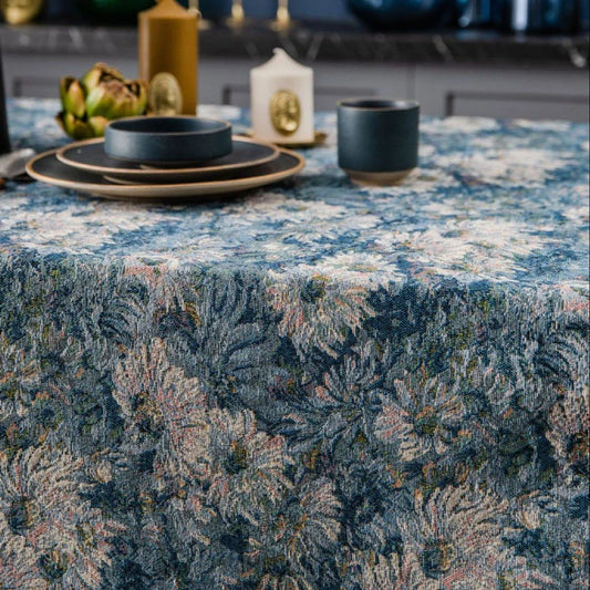 Elegant blue jacquard floral tablecloth with a durable and dustproof design, perfect for dining tables, coffee tables, and more.