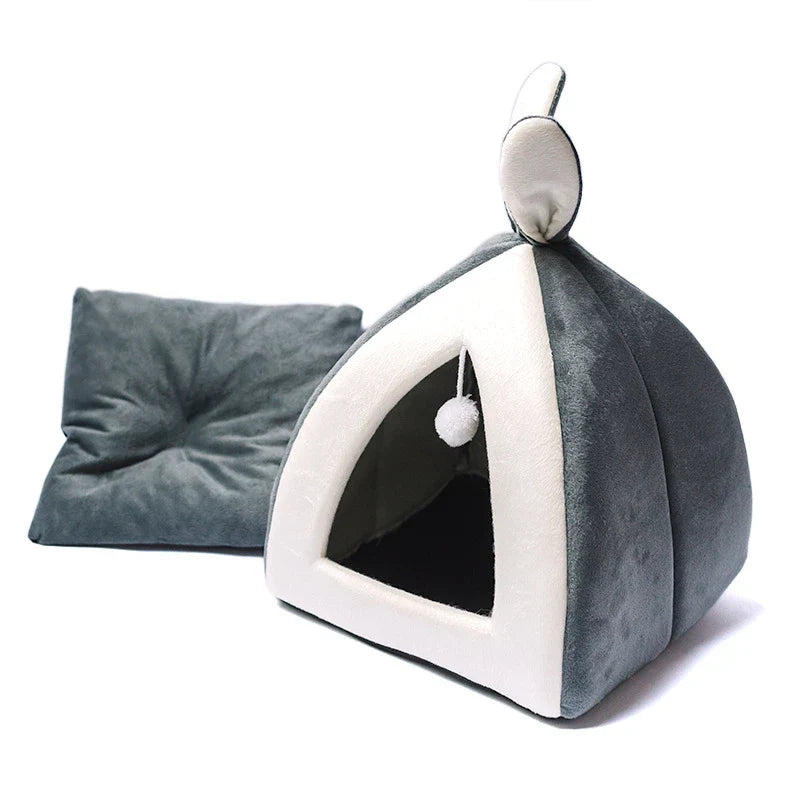 A cosy and stylish cat house villa bed made with premium materials, providing a comfortable retreat for your feline friend.