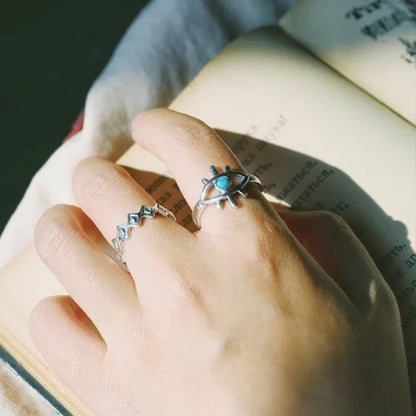 Elegant sterling silver ring with a natural turquoise stone, a timeless accessory for the fashion-conscious UK consumer