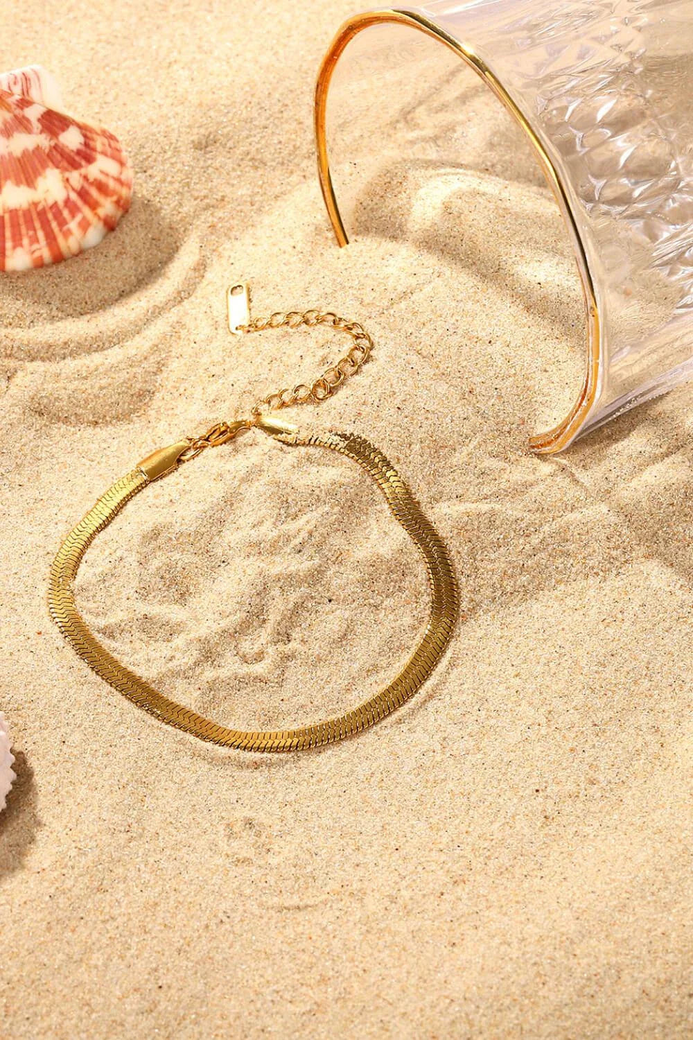 Elegant herringbone chain stainless steel bracelet with adjustable fit and durable design