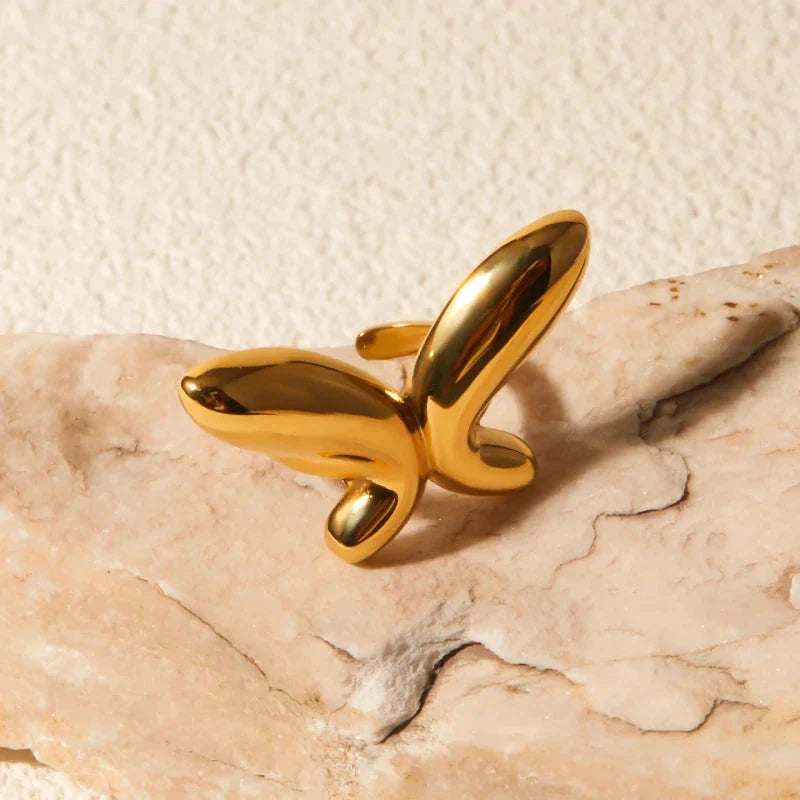 Trendha 18K gold-plated stainless steel butterfly ring, a durable and elegant accessory for UK special occasions