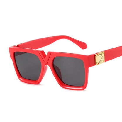Chic and stylish square sunglasses with a durable plastic frame and premium acrylic lenses for women in the UK