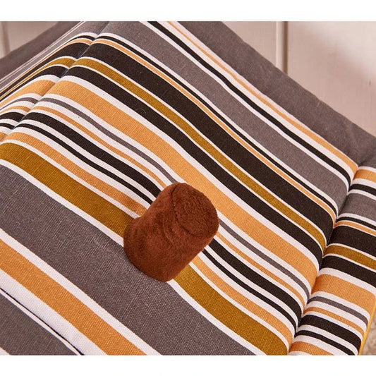 Cosy Canine Haven premium pet bed with plush mat in green, available in small, medium, and large sizes