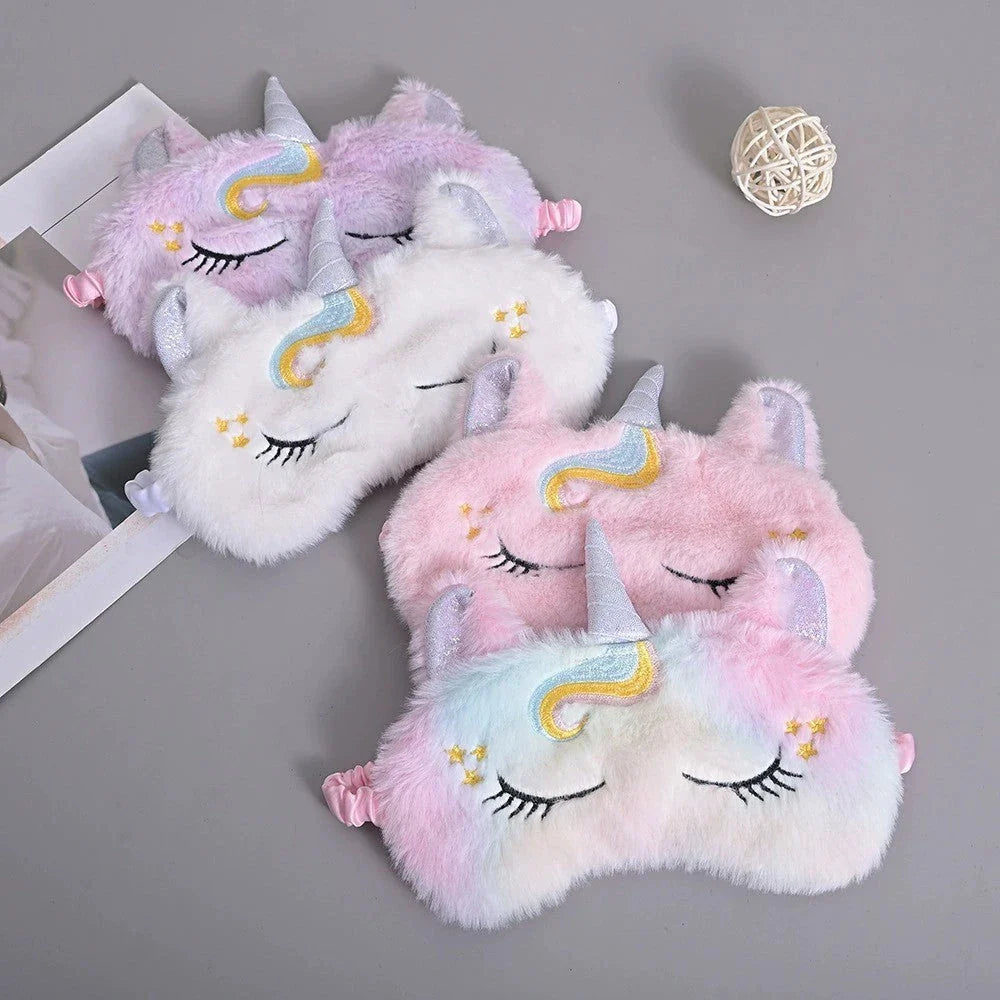 Cosy glitter unicorn sleep mask with plush fabric and adjustable elastic band for a comfortable, customised fit